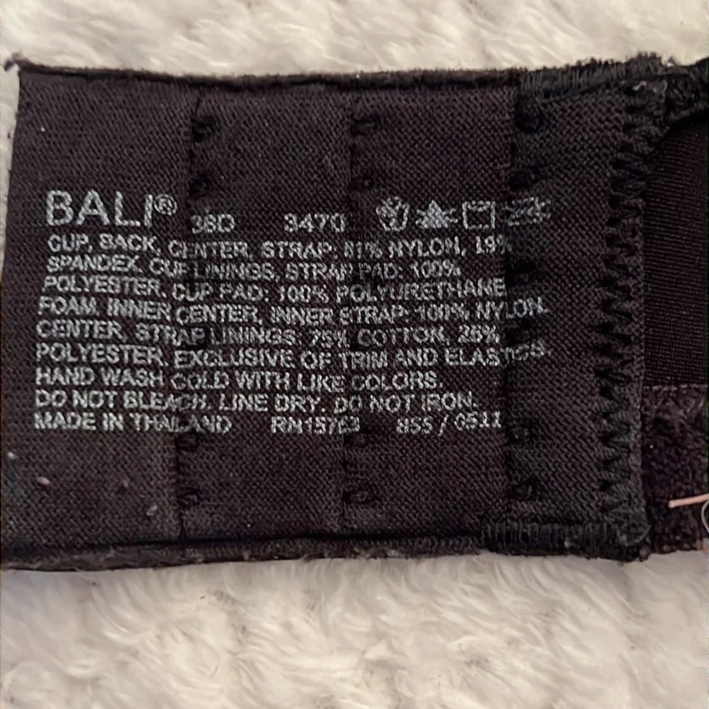 Bali Womens Black Light Pad Bra Size 38D